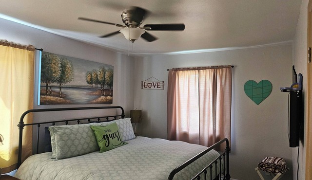 3-bedroom house in awesome Billings with AC, fitness room