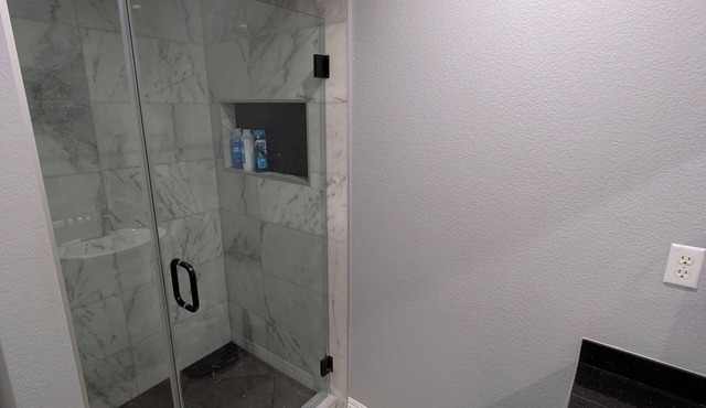 3-bedroom house in brilliant Las Vegas with WiFi, AC