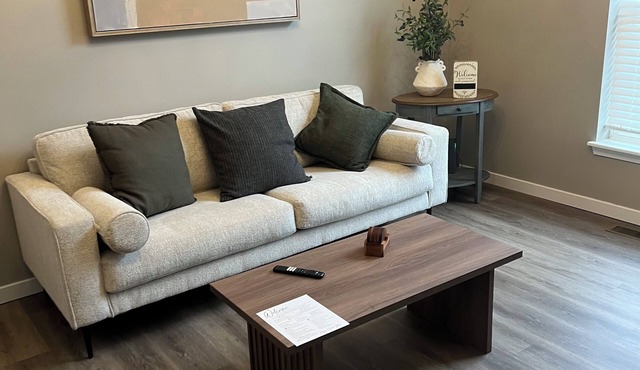 3-bedroom house in charming Kearney with AC, WiFi. Relax and unwind!