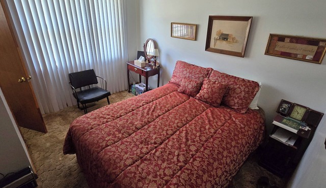 3-bedroom house in charming Stanton with AC, WiFi. Book now