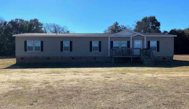 3-bedroom house in enjoyable Swansea with AC. Long term rental