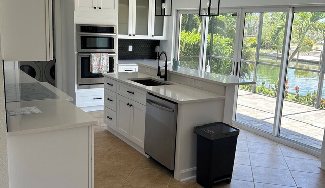 3-bedroom house in fantastic Sanibel with AC