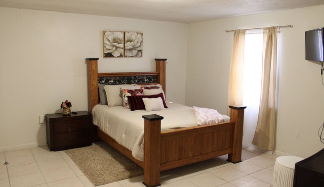 3-bedroom house in gorgeous Lake City with WiFi, AC and country comfort