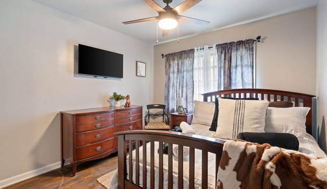 3-bedroom house in lovely Norwood close to the new.