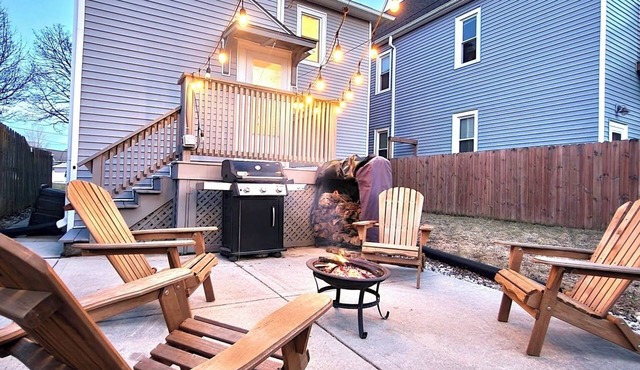 3-bedroom house in marvelous Bay View Milwaukee with AC, WiFi. Enjoy your stay