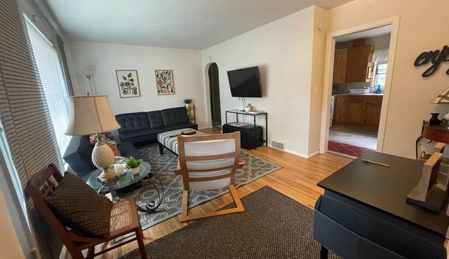 3-bedroom house in Moorhead in nearby colleges