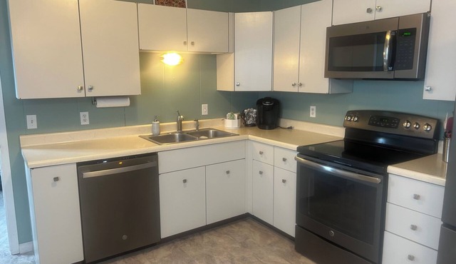 3-bedroom house in peaceful Courtland, KS. Enjoy your stay