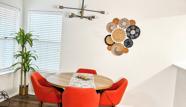 3-bedroom house in peaceful Austin with AC