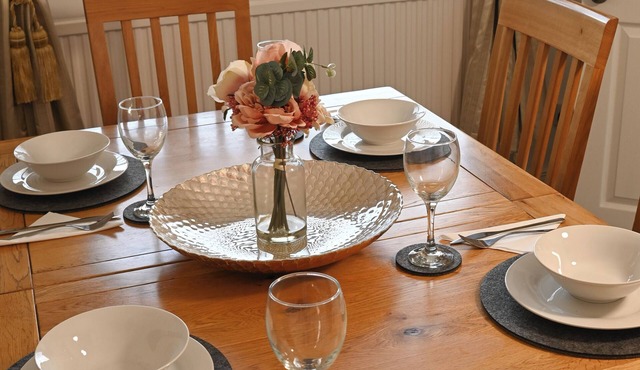 3 Bedroom House in Sandbach n10 mins walk from town centrenThat's Amore House