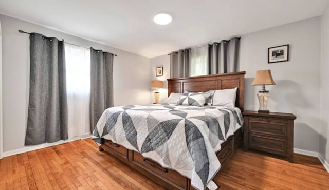 3-bedroom house in superb Lancaster with AC