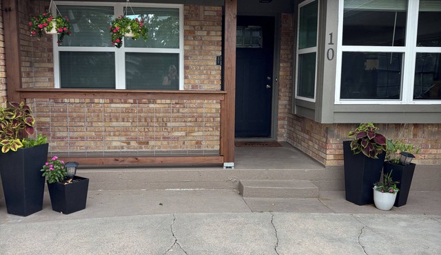 3-bedroom house in superb Conroe with cool AC and comfort