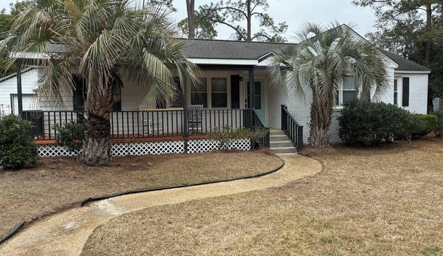 3-bedroom house in tranquil Georgetown with views of Winyah Bay