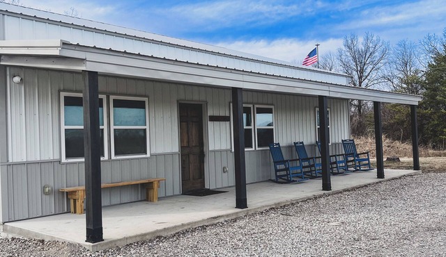 3-bedroom house in the country - close to hunting, fishing, exploring