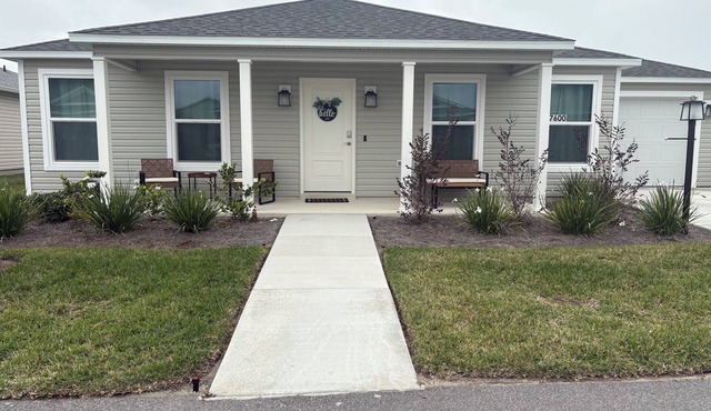 3-bedroom house in The Village of Shadybrook, only minutes from Eastport.
