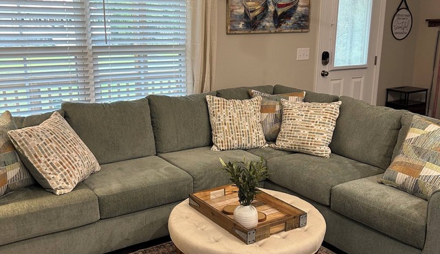 3-bedroom house in tranquil Conway neighborhood