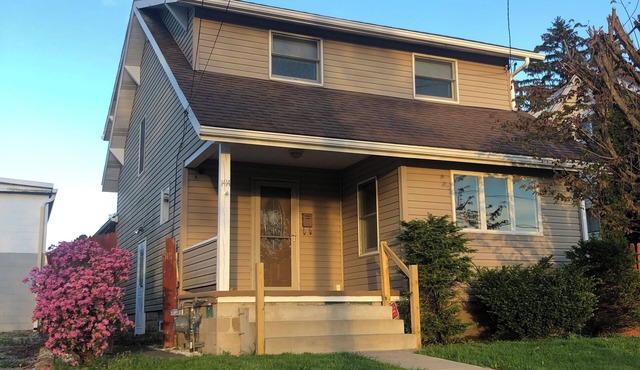 3-bedroom house in lovely Beaver Falls in quiet neighborhood