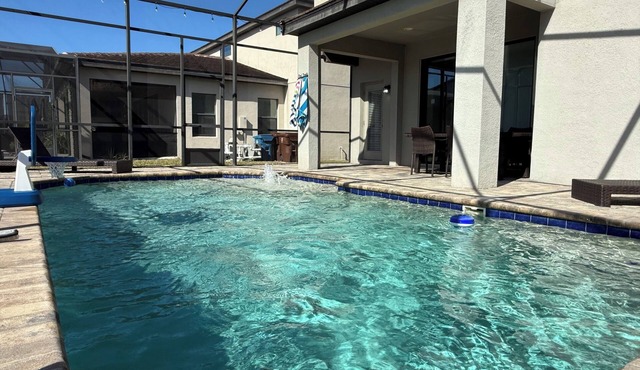 3-bedroom house in tranquil Haines City with AC comfort