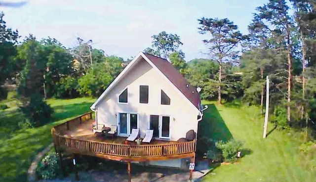 3-bedroom house in quaint James Creek just 1 mile from Raystown Lake