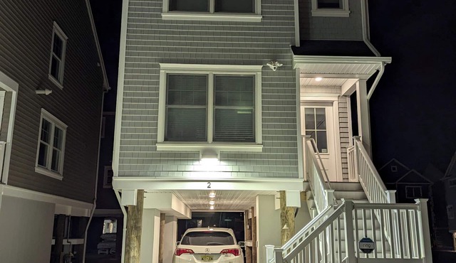 3-bedroom house in peaceful Mantoloking with WiFi, AC. Ocean block.