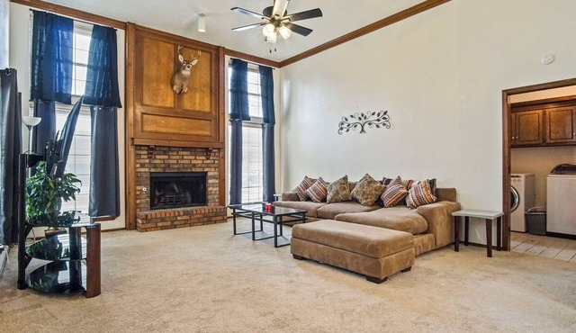 3-bedroom house in beautiful Midwest City with AC