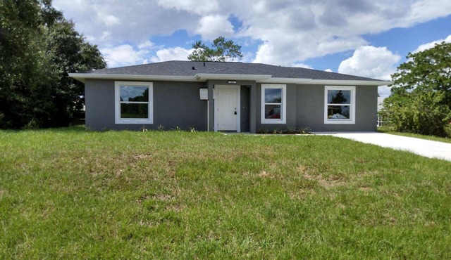 3-bedroom house in lovely Punta Gorda close to Peace River.