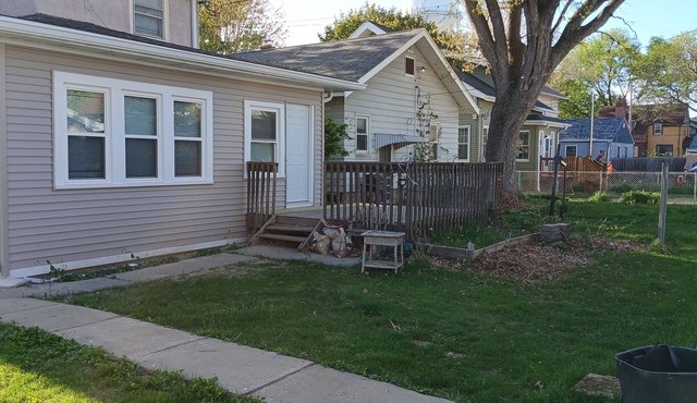3-bedroom house in peaceful Rock Island with AC, WiFi