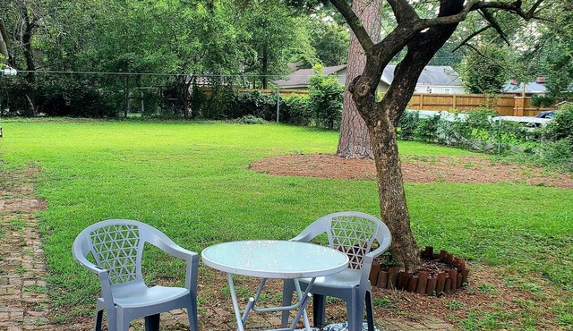 3-bedroom house in enchanting Rocky Mount with AC, WiFi
