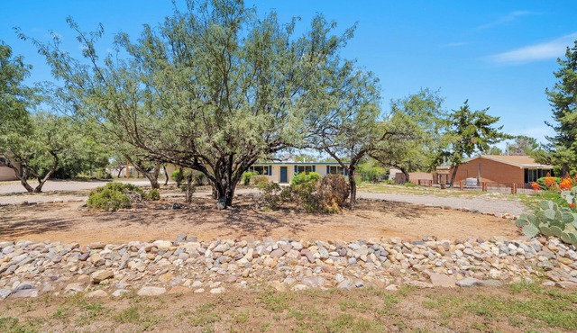 3-bedroom house in gorgeous Sierra Vista