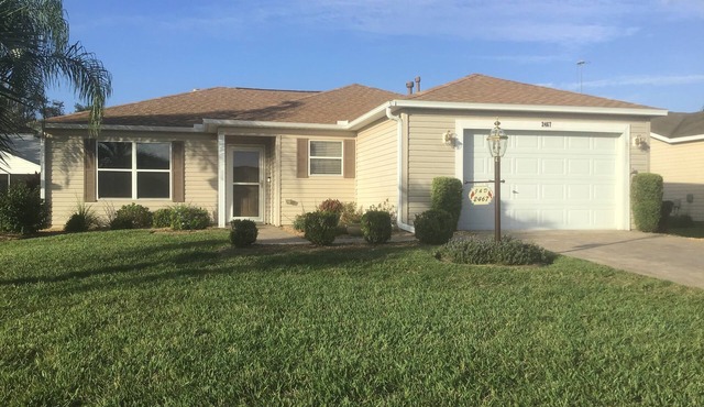 3-bedroom house in charming The Villages with WiFi, AC