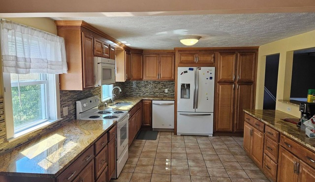 3-bedroom house in wonderful Biddeford with WiFi, AC