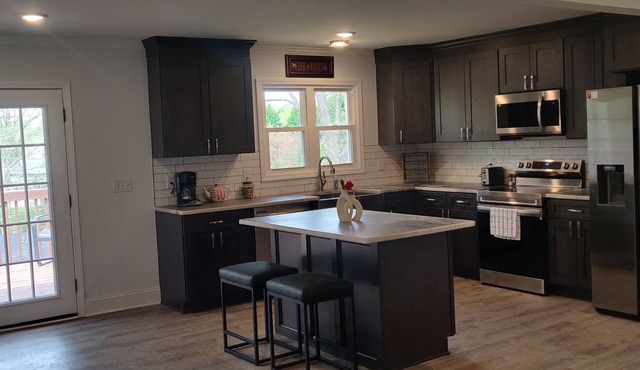 3 Bedroom House Near Hickory