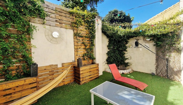 3-bedroom house near Avignon - bus and bike