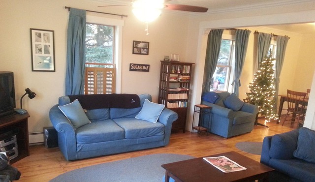 3-bedroom House North Of Sugarloaf Mtn, Gas Fireplace, WiFi