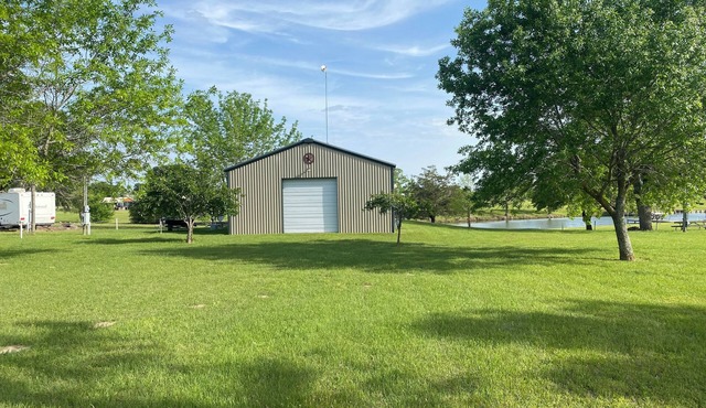 3-bedroom house on Lake Limestone - Family, Water Fun, Relaxing with great views