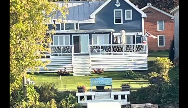 3 bedroom house on St. Lawrence River in Waddington NY
