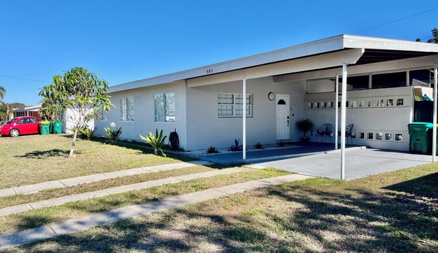 3-bedroom house in superb Port Charlotte with AC, WiFi