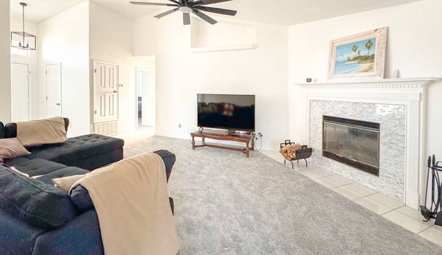 3-bedroom house with WiFi, AC in fabulous Gulf Breeze