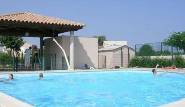 3-bedroom house with veranda, air-conditioning and attractive features.