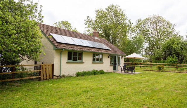 3 Bedroom idyllic countryside cottage in the middle of rural Wiltshire