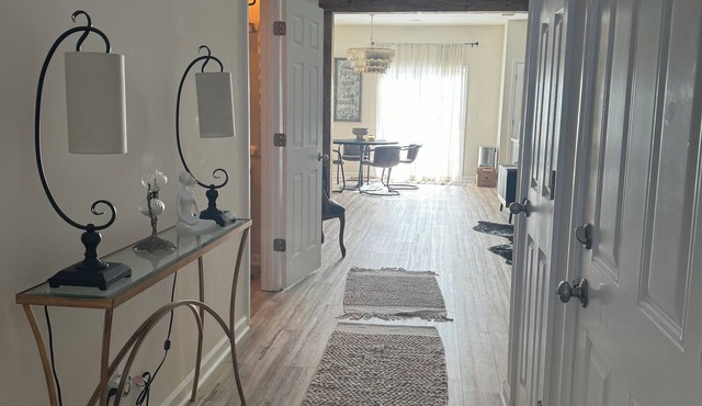 3-bedroom Immaculate remodeled condo in marvelous Brentwood.