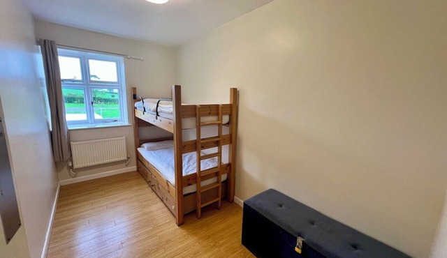 3 Bedroom lodge style accommodation, Sleeps 14 with a large kitchen/dinner