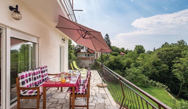 3 bedroom lovely apartment in Jurdani