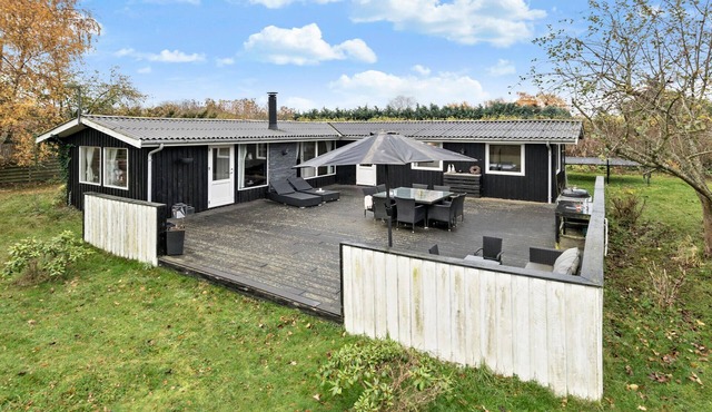 3 bedroom lovely home in Kirke Hyllinge