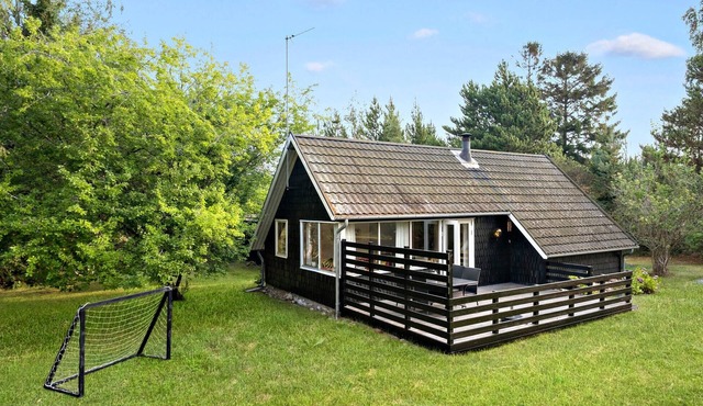 3 bedroom lovely home in Sjællands Odde
