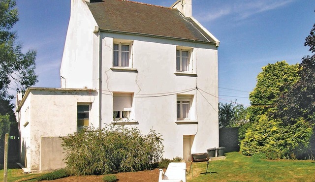 3 bedroom lovely home in Landudec