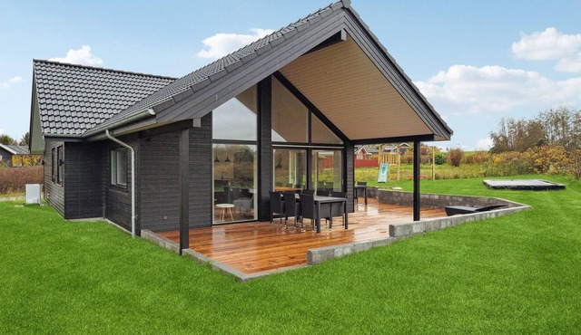 3 bedroom lovely home in Bogense