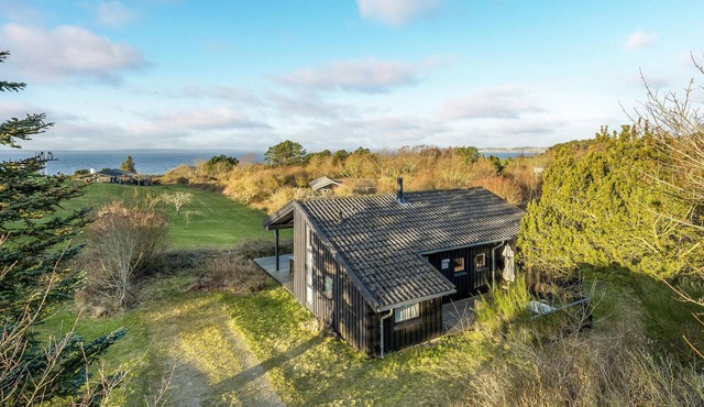 3 bedroom lovely home in Knebel