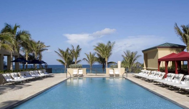 3 bedroom Luxurious Presidential Penthouse ,Ocean View + 5 star Resort Amenities