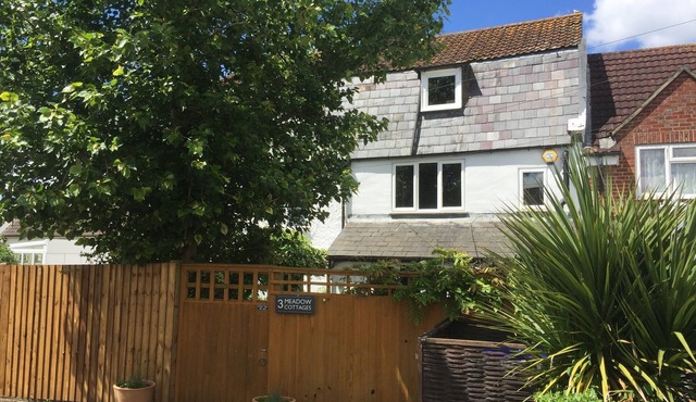 3 Bedroom Luxury Cottage near Salisbury Cathedral & Stonehenge