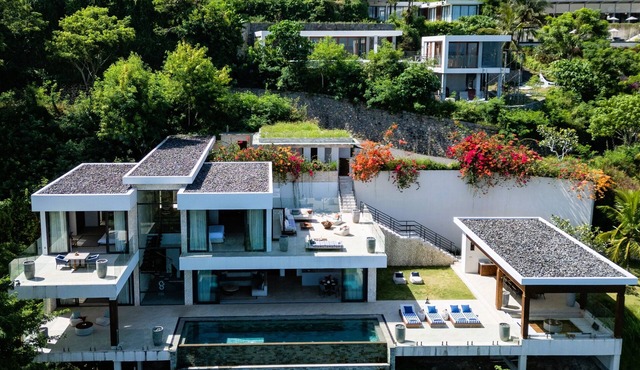 3-Bedroom Luxury Pool Residence, Selong Belanak Ocean View, Selong Selo Resort
